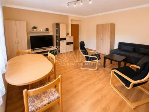 Pronájem bytu 2+1, Praha - Strašnice, Nad vodovodem, 50 m2