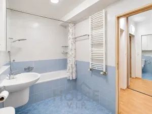 Prodej bytu 1+kk, Praha - Vysočany, Poděbradská, 34 m2