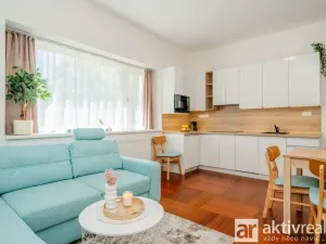 Pronájem bytu 2+kk, Praha - Libeň, Nad Rokoskou, 38 m2