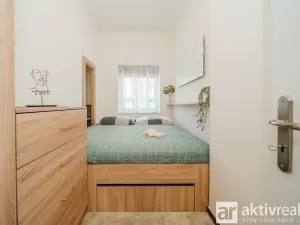 Pronájem bytu 2+kk, Praha - Libeň, Nad Rokoskou, 38 m2