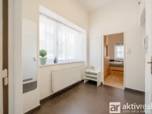 Pronájem bytu 2+kk, Praha - Libeň, Nad Rokoskou, 38 m2