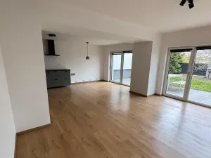 Pronájem rodinného domu, Praha - Klánovice, Smidarská, 120 m2