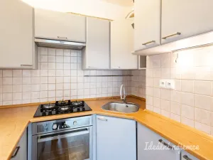 Pronájem bytu 2+kk, Praha - Krč, Točitá, 39 m2