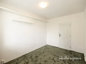 Pronájem bytu 2+kk, Praha - Krč, Točitá, 39 m2