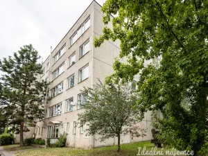 Pronájem bytu 2+kk, Praha - Krč, Točitá, 39 m2