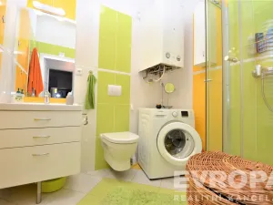 Pronájem bytu 2+kk, Praha - Libeň, Na Dědince, 40 m2