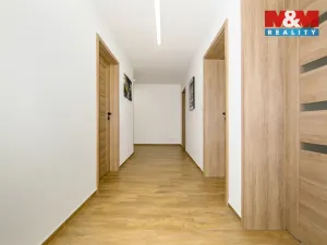 Prodej rodinného domu, Luženičky - Luženice, 124 m2