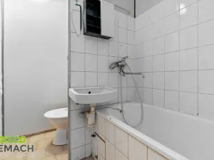 Prodej bytu 1+kk, Otrokovice, J. Valčíka, 34 m2