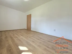 Prodej rodinného domu, Stárkov, 230 m2