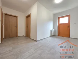 Prodej rodinného domu, Stárkov, 230 m2