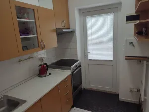 Pronájem bytu 1+1, Brno, Mojmírovo náměstí, 18 m2