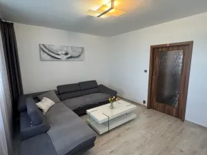 Pronájem bytu 3+1, Praha - Letňany, Tupolevova, 79 m2