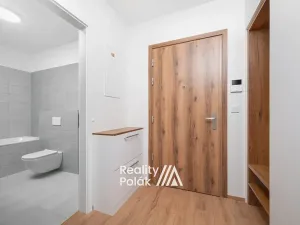 Pronájem bytu 1+kk, Liberec, Tovární, 37 m2