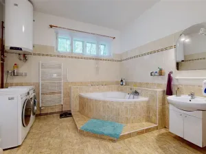 Prodej rodinného domu, Verneřice - Loučky, 340 m2