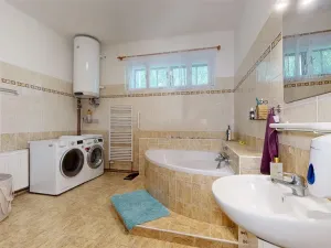 Prodej rodinného domu, Verneřice - Loučky, 340 m2