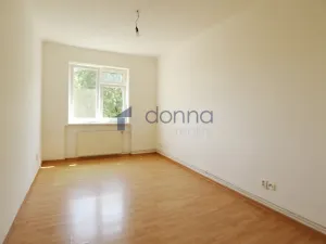 Pronájem bytu 2+kk, Praha, Podbabská, 47 m2