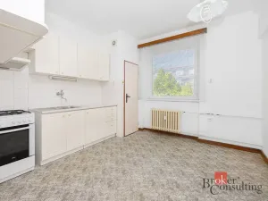 Prodej bytu 3+1, Pardubice - Zelené Předměstí, Palackého třída, 79 m2