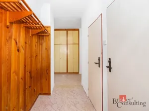 Prodej bytu 3+1, Pardubice - Zelené Předměstí, Palackého třída, 79 m2