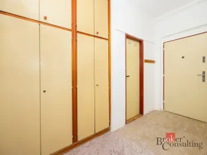 Prodej bytu 3+1, Pardubice - Zelené Předměstí, Palackého třída, 79 m2