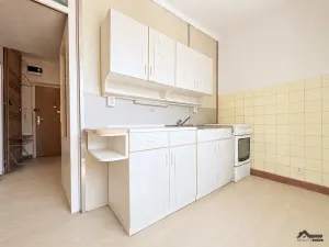 Prodej bytu 2+1, Ostrava, Krasnoarmejců, 52 m2