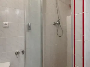 Pronájem bytu 1+kk, Praha - Střešovice, Na Hubálce, 24 m2