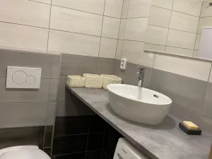 Pronájem bytu 2+kk, Praha - Střížkov, Jablonecká, 42 m2