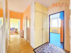 Prodej bytu 3+1, Klášterec nad Ohří, Školní, 63 m2