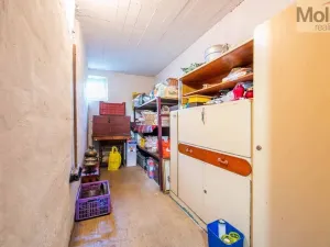 Prodej bytu 2+1, Kadaň, kpt. Jaroše, 59 m2