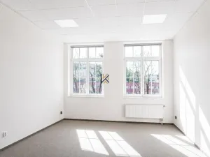 Pronájem kanceláře, Praha - Smíchov, Nádražní, 63 m2