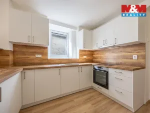 Prodej rodinného domu, Chožov, 120 m2