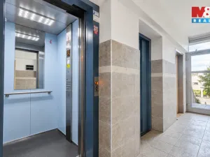 Pronájem bytu 2+kk, Praha - Hlubočepy, Machatého, 46 m2