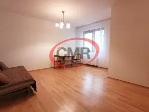 Pronájem bytu 1+kk, Praha, Lublaňská, 38 m2