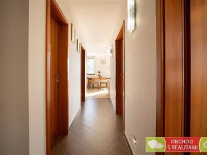 Prodej bytu 2+kk, Praha, Studnická, 93 m2