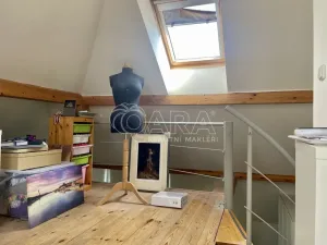 Pronájem rodinného domu, Praha - Nebušice, Na závěji, 300 m2
