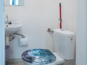 Pronájem bytu 1+kk, Praha - Vinohrady, Na Folimance, 28 m2