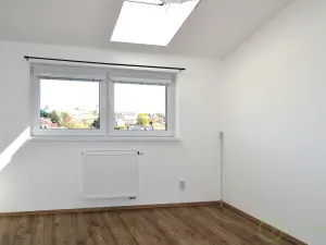 Pronájem bytu 2+kk, Smiřice, Nádražní, 48 m2