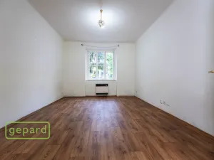 Prodej bytu 1+1, Praha - Holešovice, Osadní, 49 m2