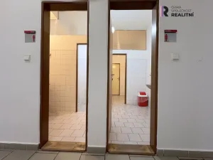 Pronájem kanceláře, Karlovy Vary, T. G. Masaryka, 35 m2