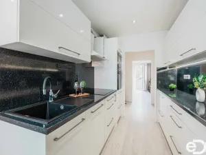 Prodej bytu 3+1, Pardubice, Prodloužená, 57 m2