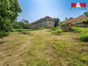 Prodej komerčního pozemku, Zvoleněves, 18500 m2