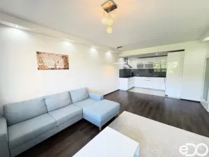Pronájem bytu 2+kk, Praha, Modenská, 60 m2