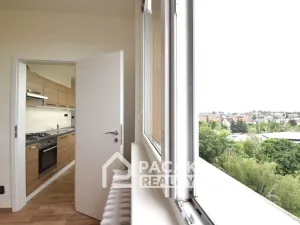 Pronájem bytu 3+1, Olomouc - Neředín, Stiborova, 70 m2