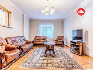 Prodej rodinného domu, Karlovy Vary, Krokova, 280 m2