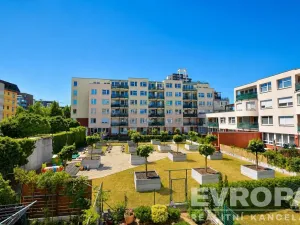 Prodej bytu 2+kk, Praha - Hlubočepy, Voskovcova, 51 m2
