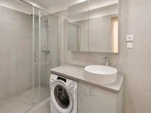 Prodej bytu 2+kk, Praha - Vršovice, Sportovní, 44 m2