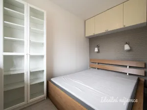 Pronájem bytu 2+kk, Praha - Bohnice, Poznaňská, 40 m2