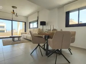 Prodej bytu 4+kk, San Miguel de Salinas, Alicante, Španělsko, 121 m2