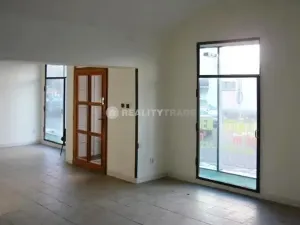 Pronájem obchodního prostoru, Strakonice, Palackého náměstí, 100 m2