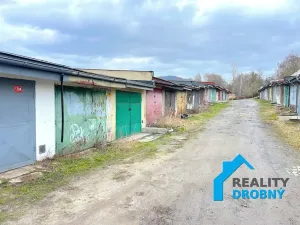 Pronájem garáže, Děčín, Růžová, 20 m2
