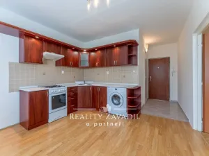 Prodej bytu 1+kk, Praha - Hostivař, Gercenova, 36 m2